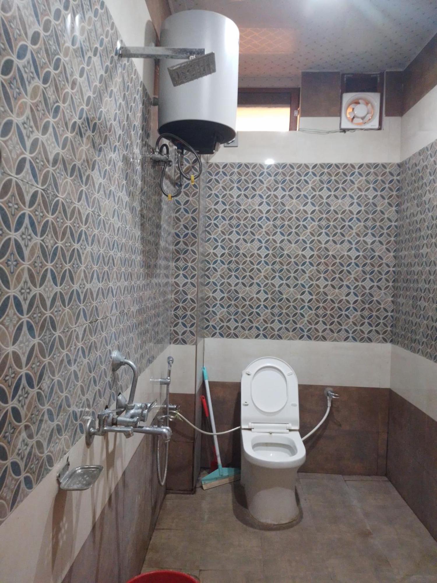 Siyaram Kunj Hotel Ayodhya Екстериор снимка